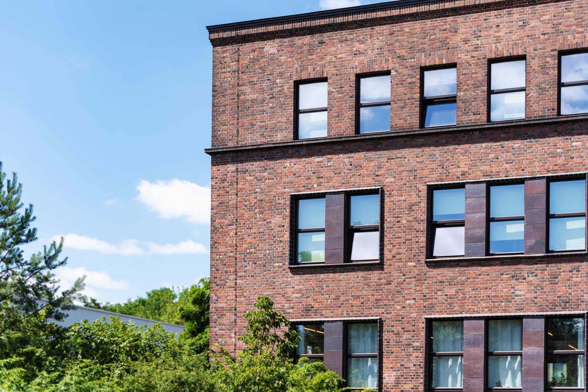 Das Firmengebäude unserer Online-Marketing-Agentur für B2B und Industrie